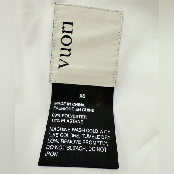 NWT Vuori Outdoor Hooded Trainer Shell Jacket in White  Size XS - Picture 9 of 15